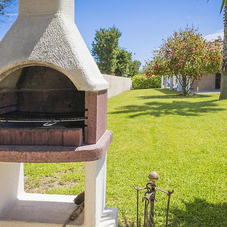 Villa El Capitano With Garden And Pool - Happy Rentals Muro Leccese Eksteriør bilde