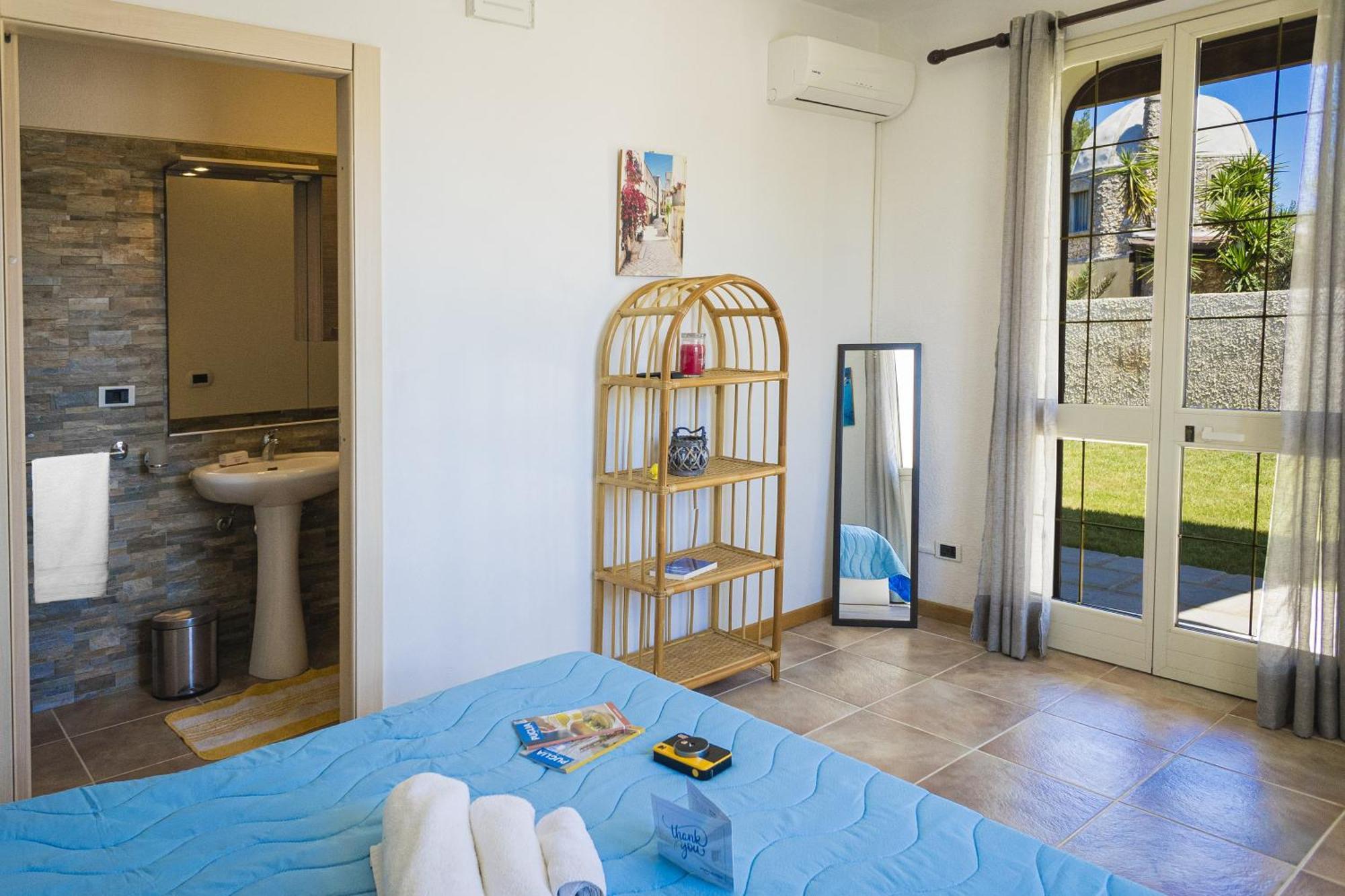 Villa El Capitano With Garden And Pool - Happy Rentals Muro Leccese Eksteriør bilde