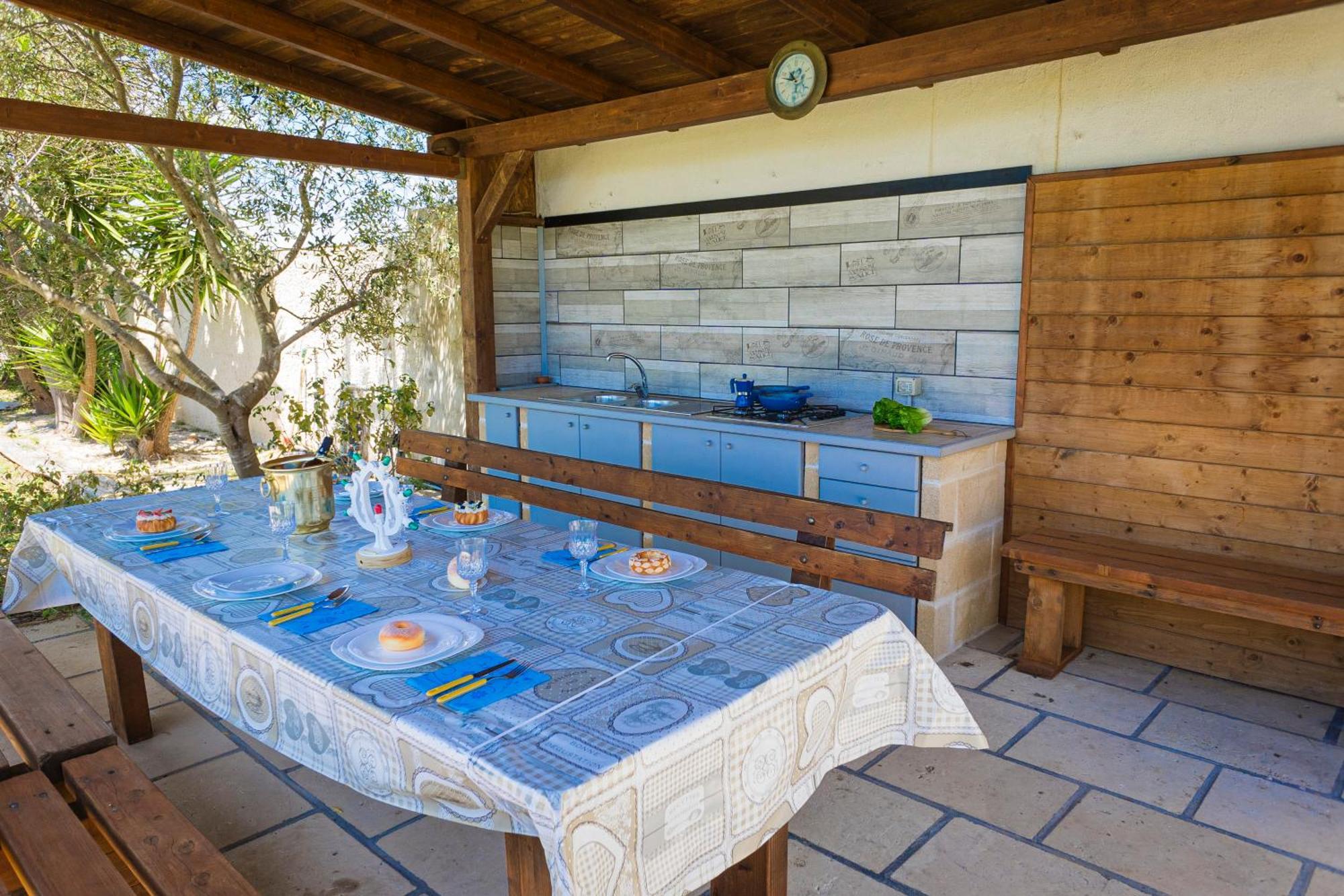Villa El Capitano With Garden And Pool - Happy Rentals Muro Leccese Eksteriør bilde